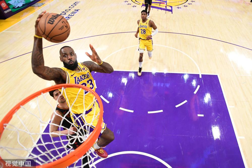 越的不懈追 越的不懈追